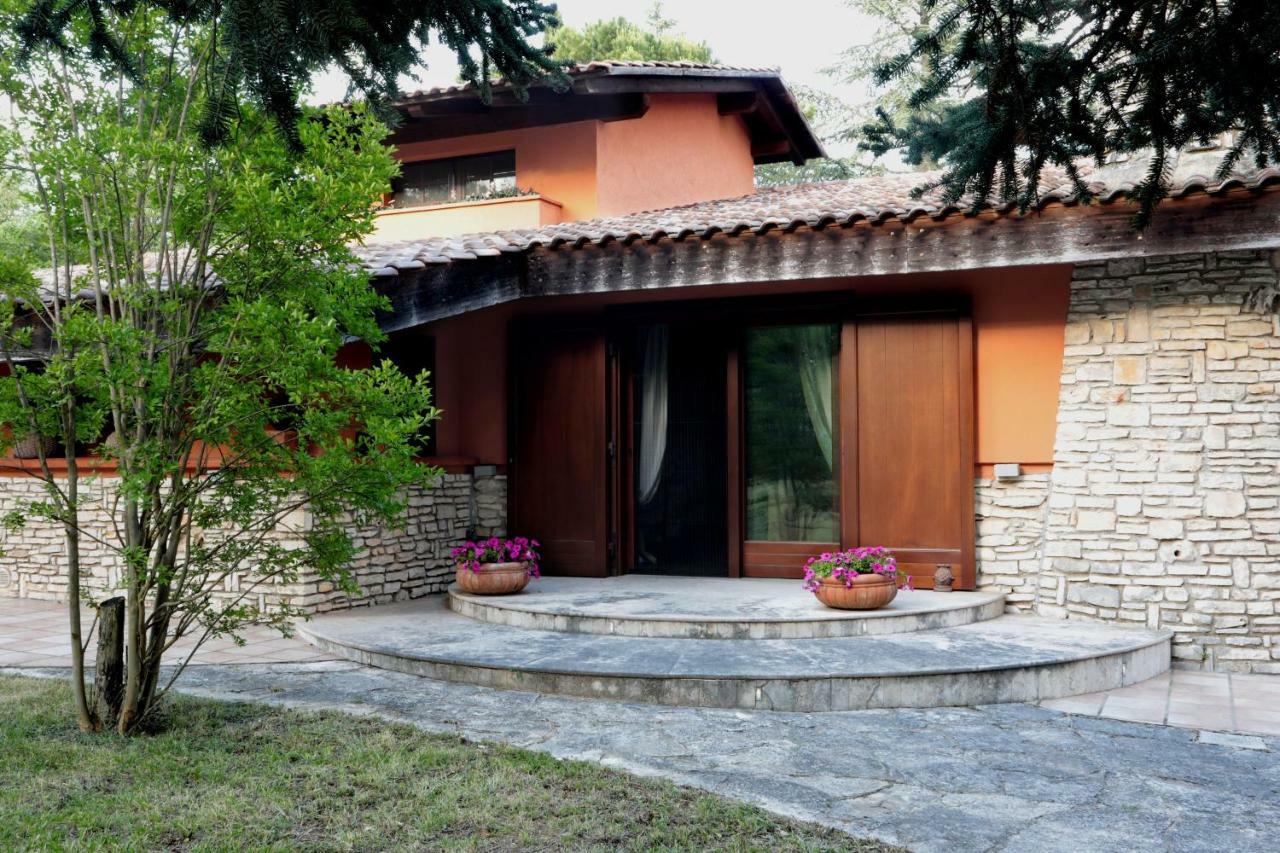 I Lari Castel Del Monte Bed & Breakfast Castel Del Monte  Eksteriør bilde